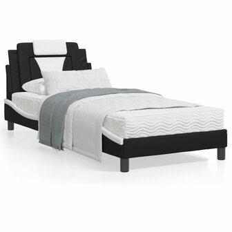 Bed met matras kunstleer zwart en wit 80x200 cm 8721012352421 1