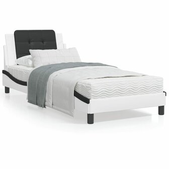 Bed met matras kunstleer zwart en wit 80x200 cm 8721012353138 1