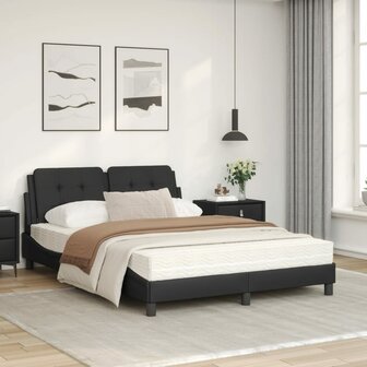 Bed met matras kunstleer zwart 140x200 cm 8721012353497 3