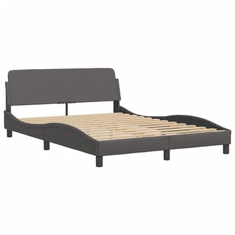 Bed met matras kunstleer grijs 140x200 cm 8721012353527 4