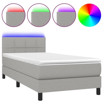 Boxspring met matras en LED stof lichtgrijs 90x200 cm 8720287366492 2