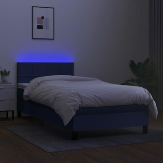 Boxspring met matras en LED stof blauw 90x200 cm 8720287366553 4