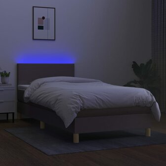 Boxspring met matras en LED stof taupe 80x200 cm 8720287370376 4