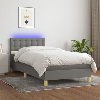 Boxspring met matras en LED stof donkergrijs 90x200 cm 8720287375302 1