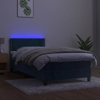 Boxspring met matras en LED fluweel donkerblauw 90x200 cm 8720287378495 3