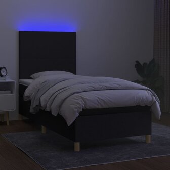 Boxspring met matras en LED stof zwart 80x200 cm 8720287387558 4