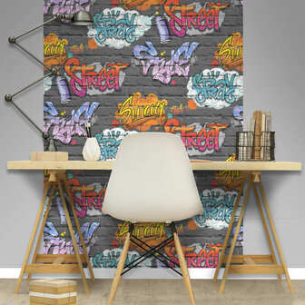 DUTCH WALLCOVERINGS Behang graffiti meerkleurig L179-01 3294270179017 2