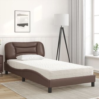 Bed met matras kunstleer bruin 100x200 cm 3