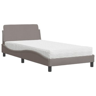 Bed met matras stof taupe 100x200 cm 2