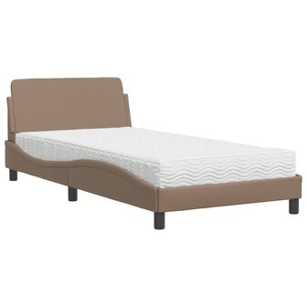 Bed met matras kunstleer cappuccinokleurig 100x200 cm 2