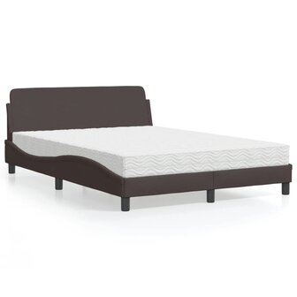 Bed met matras stof donkerbruin 120x200 cm 1