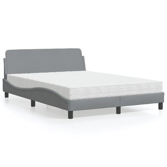 Bed met matras stof lichtgrijs 140x200 cm 1