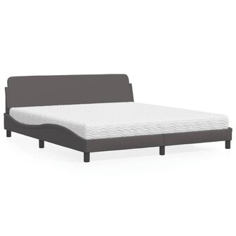 Bed met matras kunstleer grijs 180x200 cm 1