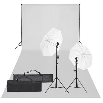 Fotostudioset met verlichtingsset en achtergrond 1