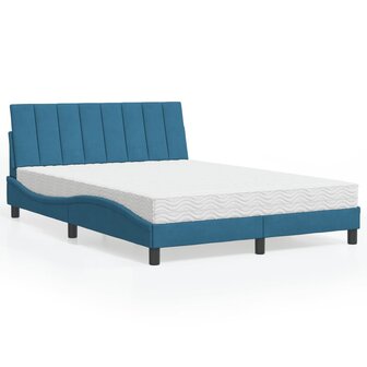 Bed met matras fluweel blauw 140x190 cm 1