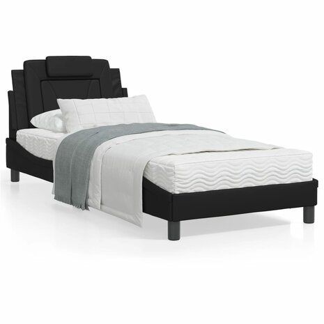 Bed met matras kunstleer zwart 90x190 cm 8721012352445 1