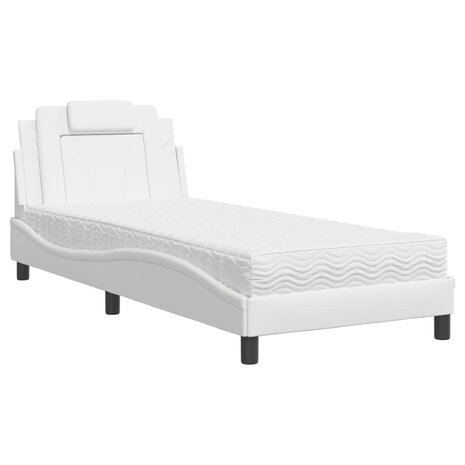 Bed met matras kunstleer wit 90x200 cm 8721012352520 2