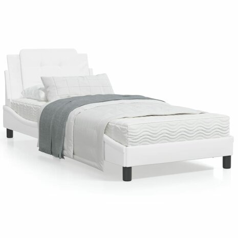 Bed met matras kunstleer wit 80x200 cm 8721012353084 1