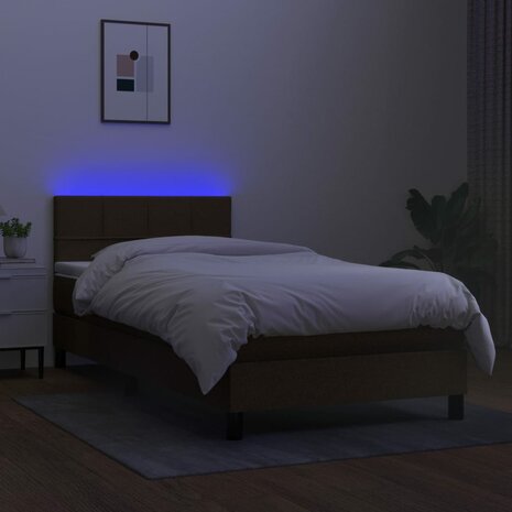 Boxspring met matras en LED stof donkerbruin 80x200 cm 8720287366362 4