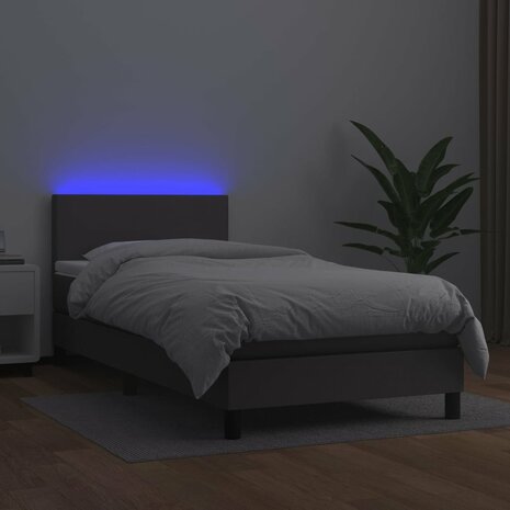 Boxspring met matras en LED kunstleer grijs 80x200 cm 8720287375975 4