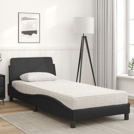 Bed met matras kunstleer zwart 80x200 cm 3