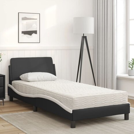 Bed met matras kunstleer zwart en wit 80x200 cm 3