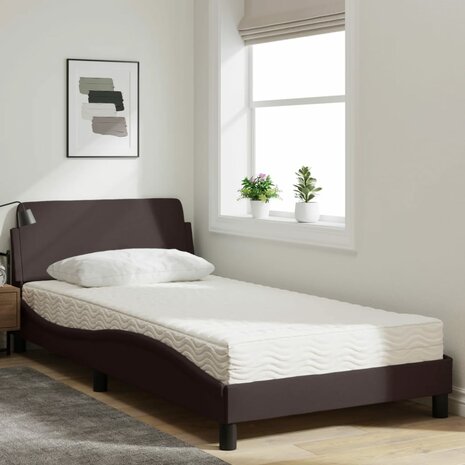 Bed met matras stof donkerbruin 100x200 cm 3