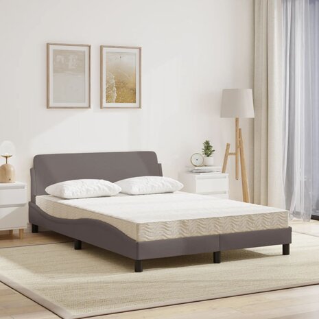 Bed met matras stof taupe 140x190 cm 3