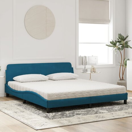 Bed met matras fluweel blauw 180x200 cm 3