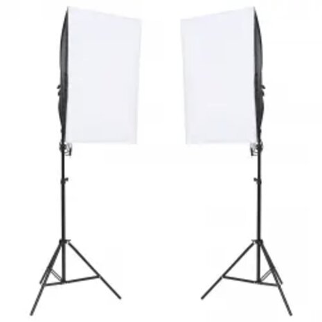 Fotostudioset met verlichtingsset en achtergrond 2