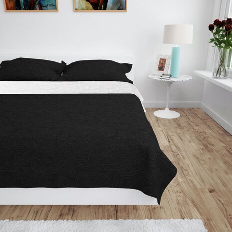 Bedsprei dubbelzijdig 170x210 cm quilt zwart en wit 1