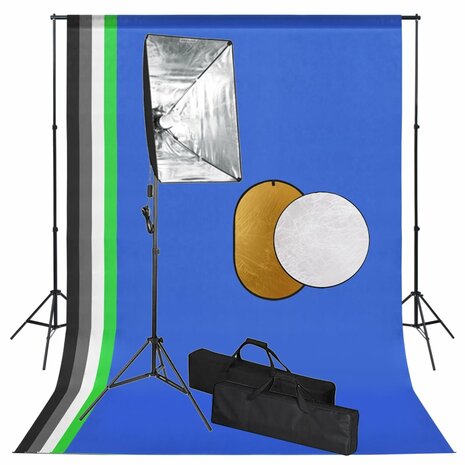 Fotostudioset met softboxlampen, achtergrond en reflector 1