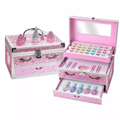 Kinder Make-up