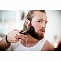 Baard en haar trimmer Remington 8