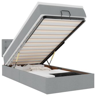 Bed met matras 90x200 cm stof lichtgrijs 2