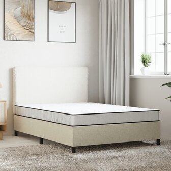 Schuimmatras middelzacht 140x190 cm 2