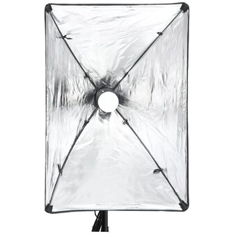 Fotostudioset met verlichtingsset, achtergrond en reflector 4