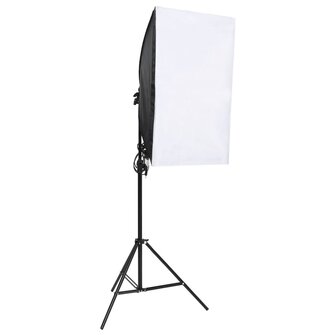 Fotostudioset met verlichtingsset, achtergrond en reflector 7