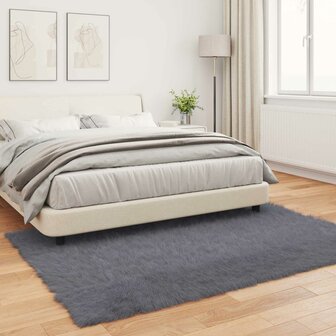 Nep Schapenvacht Tapijt Tafalla Antraciet 140 x 200 cm 4