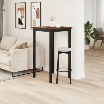 Eettafels Bewerkt hout 4