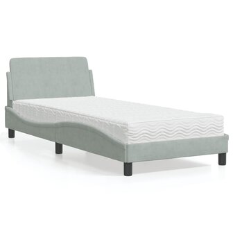 Bed met matras "Dover" fluweel lichtgrijs 80x200 cm 1