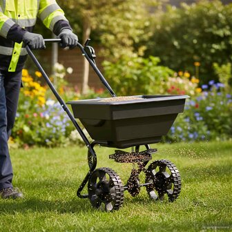 Strooiwagen Zwart 82 x 46 x 75 cm PVC en staal 1