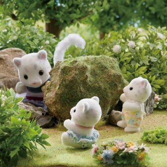 Playset Sylvanian Families Snow Leopard Family Multicolour 4