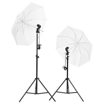 Fotostudioset met verlichtingsset, achtergrond en reflector 2