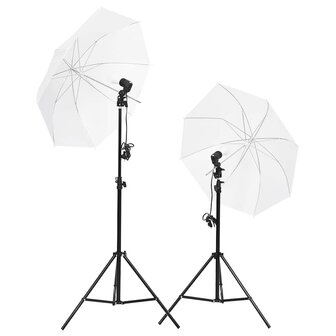 Fotostudioset met verlichtingsset, achtergrond en reflector 3
