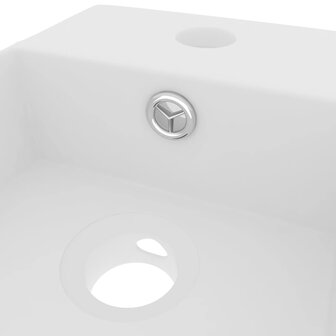 Wastafel met overloop keramiek matwit 5