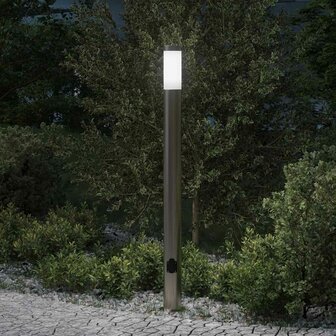 Bolderarmatuur met stopcontact 110 cm RVS IP44 1