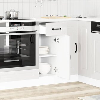 Onderkast Kalmar bewerkt hout hoogglans wit 1