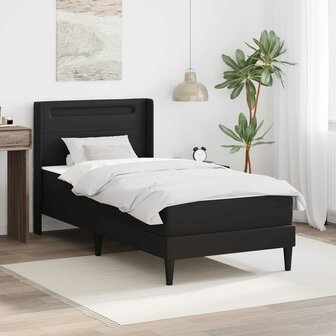 Bedframe met matras Zwart 80 x 200 cm Kunstleer 1