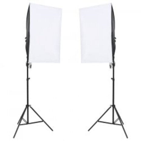 Fotostudioset met verlichtingsset en achtergrond 2